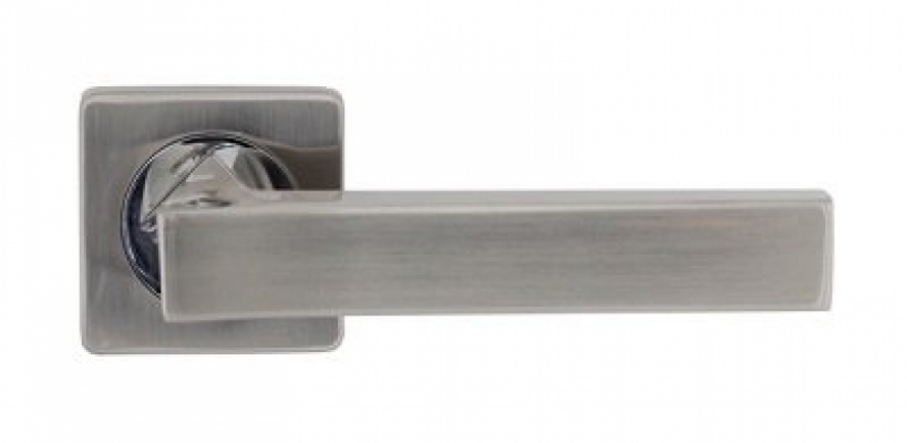 Дверная ручка V04